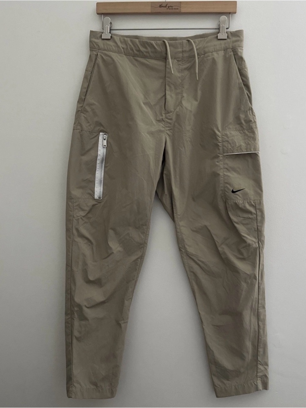 Nike Sportswear Commuter Pants Mens 30 M Tan Tech Woven Performance DM6681-250